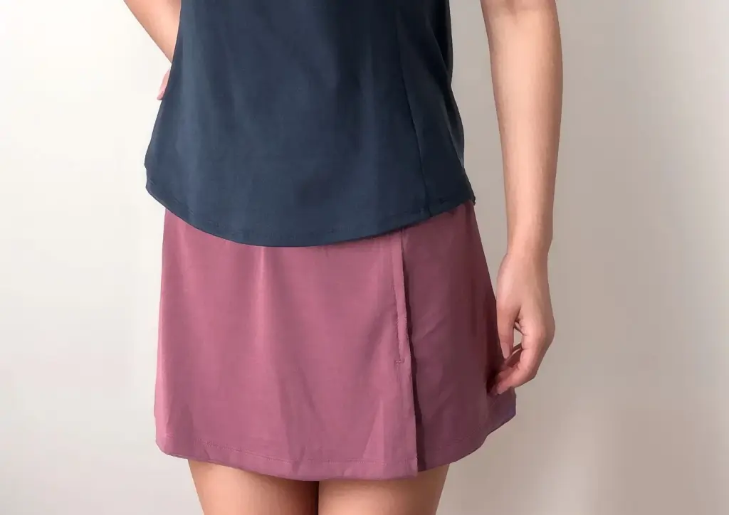 Matchpoint Athletic Women- Skirt with Shorts Underneath Pockets (Large)